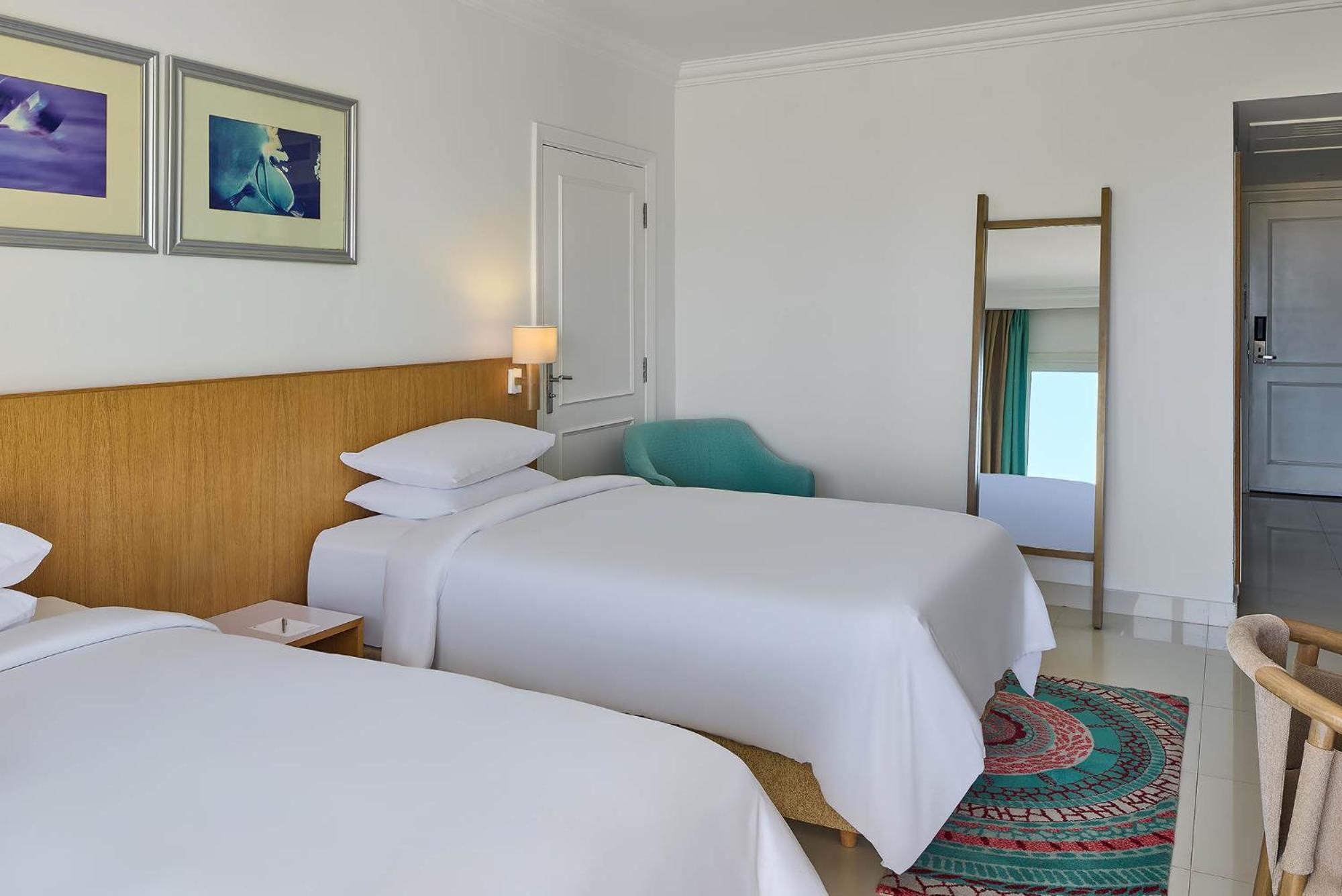 Premium Sea View Room Guest room 2 Twin beds,1637711225:JPEG